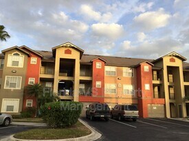 2206 Antigua Pl in Kissimmee, FL - Building Photo