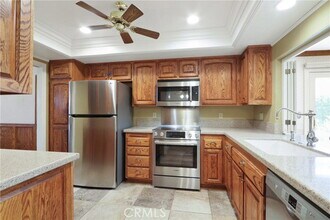 22892 Plainview Cir in Lake Forest, CA - Building Photo - Building Photo