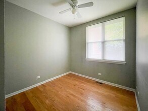 757 W Evergreen Ave in Chicago, IL - Building Photo - Building Photo