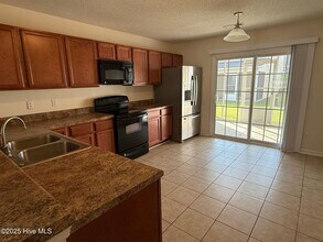 1009 Ornate Dr in Jacksonville, NC - Building Photo - Building Photo