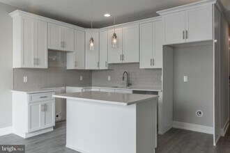 2531 N Front St, Unit 3 in Philadelphia, PA - Building Photo - Building Photo