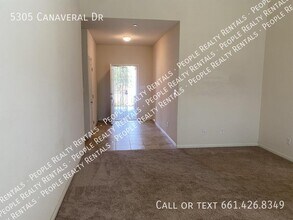 5305 Canaveral Dr in Bakersfield, CA - Building Photo - Building Photo