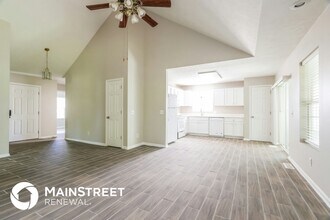 739 Helmwood Cir in Mount Washington, KY - Building Photo - Building Photo