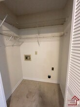 430 Oriole Dr in McMinnville, TN - Foto de edificio - Building Photo