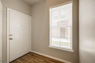 239 Park Place Cir in Waller, TX - Building Photo - Building Photo