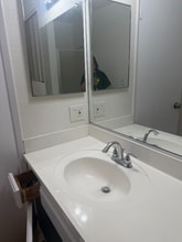 13606 Cerise Ave in Hawthorne, CA - Building Photo - Building Photo