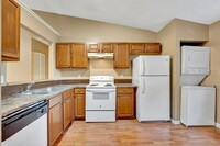 2481 NW 56th Ave, Unit 12-16 in Lauderhill, FL - Building Photo - Building Photo