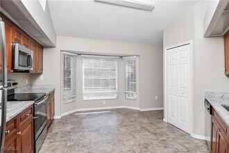 5204 Alametos Terrace in North Port, FL - Building Photo - Building Photo