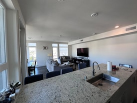 5925 Charlotte Dr, Unit 426 in San Jose, CA - Building Photo