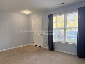 12 Red Ln in Raleigh, NC - Building Photo - Building Photo