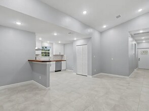 1197 Chisolm Trail, Unit A in Spring Branch, TX - Building Photo - Building Photo