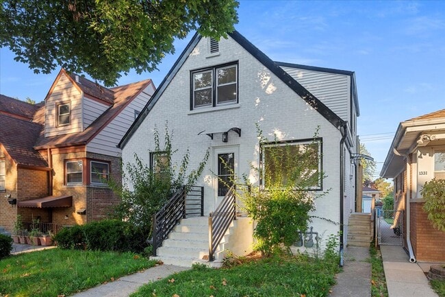 property at 1335 Marengo Ave