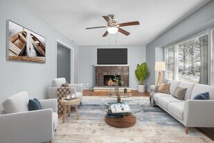 908 SW 6th St in Lee's Summit, MO - Building Photo