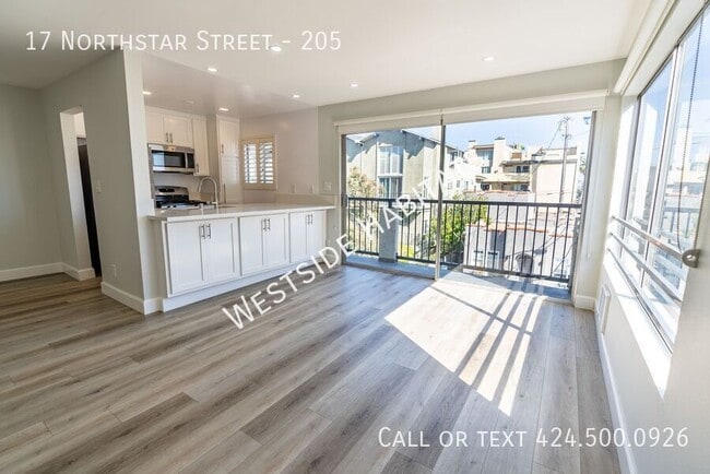 17 Northstar St in Marina Del Rey, CA - Building Photo - Building Photo