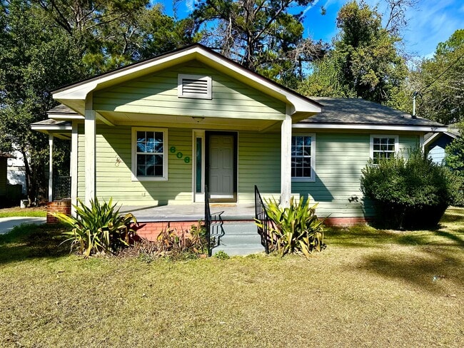 property at 606 E Adair St