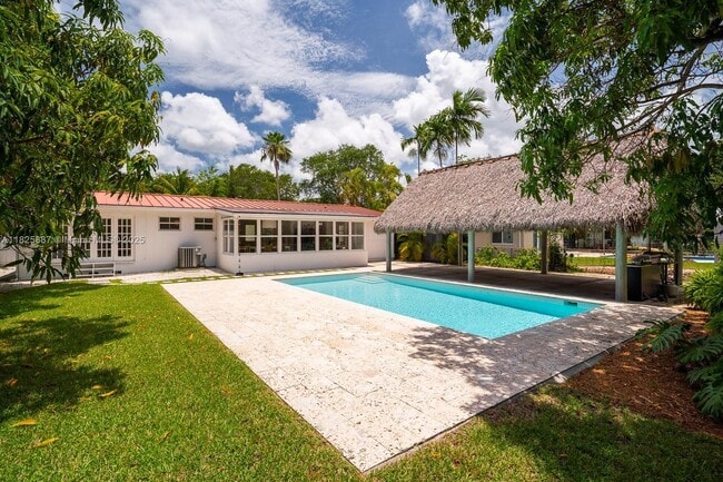 property at 6761 SW 76th Terrace