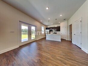 27388 St Andrews Ave in Wesley Chapel, FL - Building Photo - Building Photo