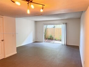 222 E Yale St in Orlando, FL - Building Photo - Building Photo