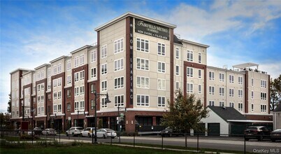 119 Searing Ave in Mineola, NY - Building Photo - Building Photo