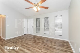 6911 Hickory Log Rd in Austell, GA - Building Photo - Building Photo