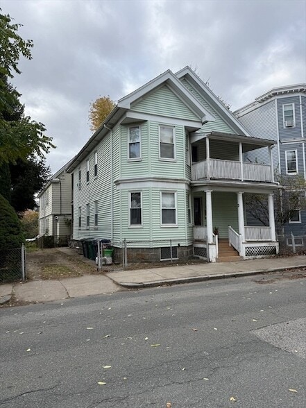 49 St Margaret St, Unit 1 in Boston, MA - Building Photo - Building Photo