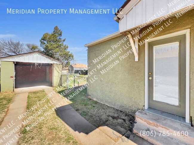 1904 24th St in Lubbock, TX - Building Photo - Building Photo