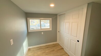 1069 N 1st St, Unit 1 in Coeur d'Alene, ID - Foto de edificio - Building Photo