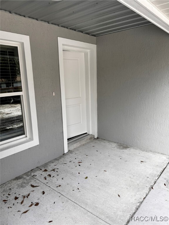 2418 CR 451 in Lake Panasoffkee, FL - Building Photo - Building Photo