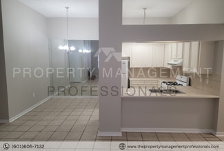 348 Brendalwood Cove in Brandon, MS - Building Photo - Building Photo
