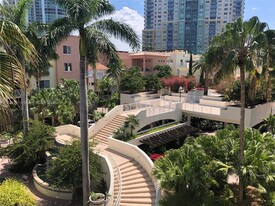 145 Jefferson Ave in Miami Beach, FL - Building Photo