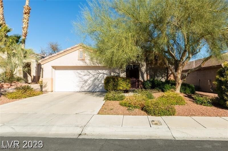 2106 Joy Creek Ln in Henderson, NV - Building Photo