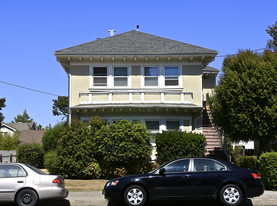 606 N San Mateo Dr Apartments