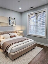 275 Border St, Unit 202 in Boston, MA - Building Photo - Building Photo