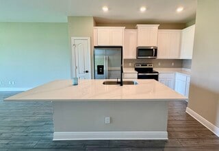 1714 Party Pl in Fort Pierce, FL - Building Photo - Building Photo