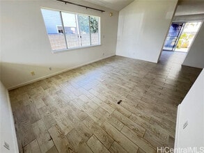 94-1021-1021 Kaamea St in Waipahu, HI - Building Photo - Building Photo