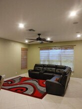 2009 Grey Falcon Cir SW in Vero Beach, FL - Building Photo - Building Photo