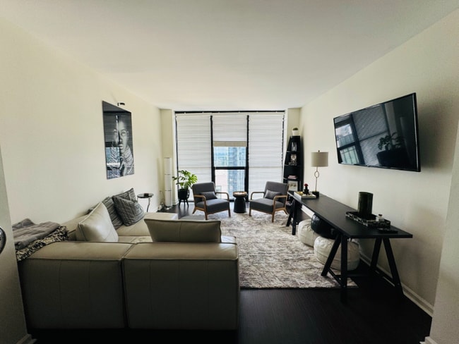 property at 1280 W Peachtree St NW