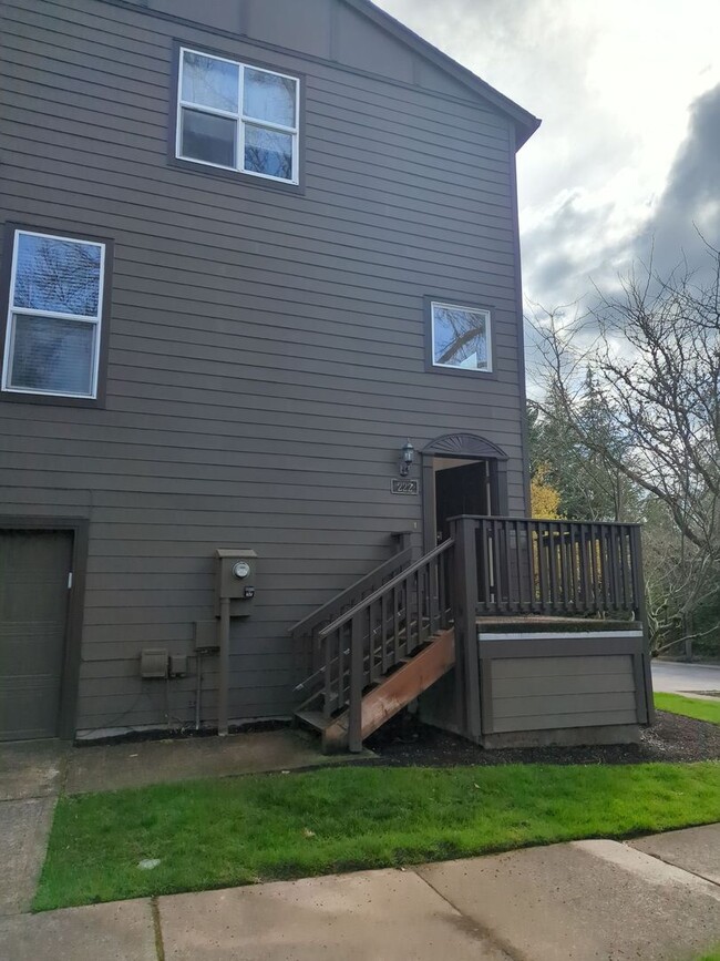 property at 222 NE 76th Ave