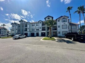 2212 Grand Cayman Ct, Unit 1633 in Kissimmee, FL - Building Photo