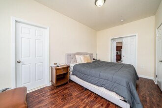 67 Oakland Ave in Jersey City, NJ - Building Photo - Building Photo