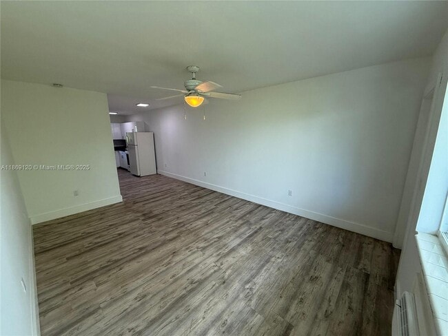 935 Jefferson Ave in Miami Beach, FL - Building Photo - Building Photo