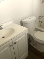 1451 NW 20th Ct in Fort Lauderdale, FL - Building Photo