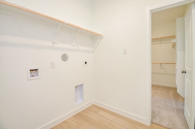 property at 2708 Pne Blf Dr