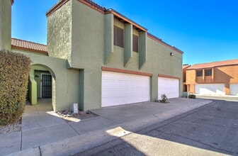 2202 W Glenrosa Ave in Phoenix, AZ - Building Photo - Building Photo