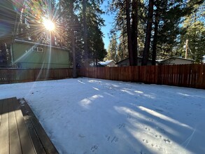 784 Julie Ln in South Lake Tahoe, CA - Building Photo - Building Photo