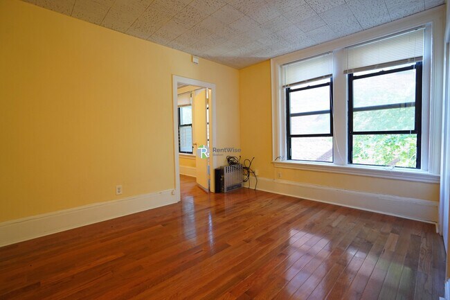 1455 Beacon St in Brookline, MA - Building Photo - Building Photo
