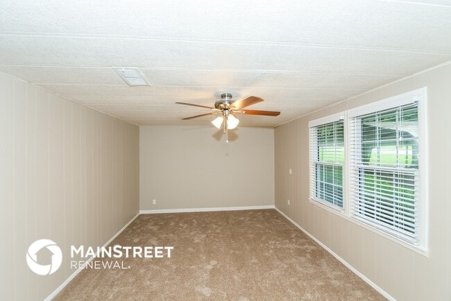 1101 W Adrian Cir SW in Conyers, GA - Building Photo - Building Photo