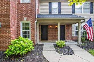 4002 Berkeley Ave in Canton Township, MI - Building Photo - Building Photo