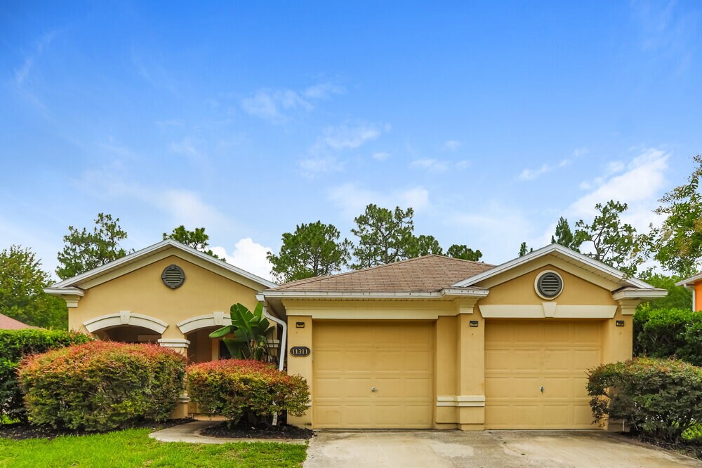 11311 Justin Oaks Dr N in Jacksonville, FL - Building Photo