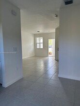 2667 SE 10th St in Homestead, FL - Building Photo - Building Photo